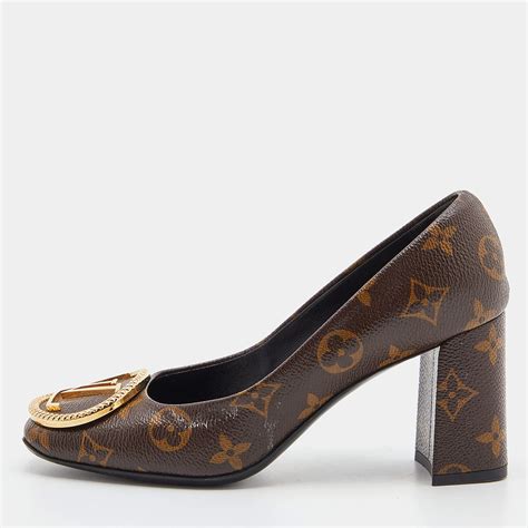 louis vuitton red pumps|louis vuitton monogram pumps.